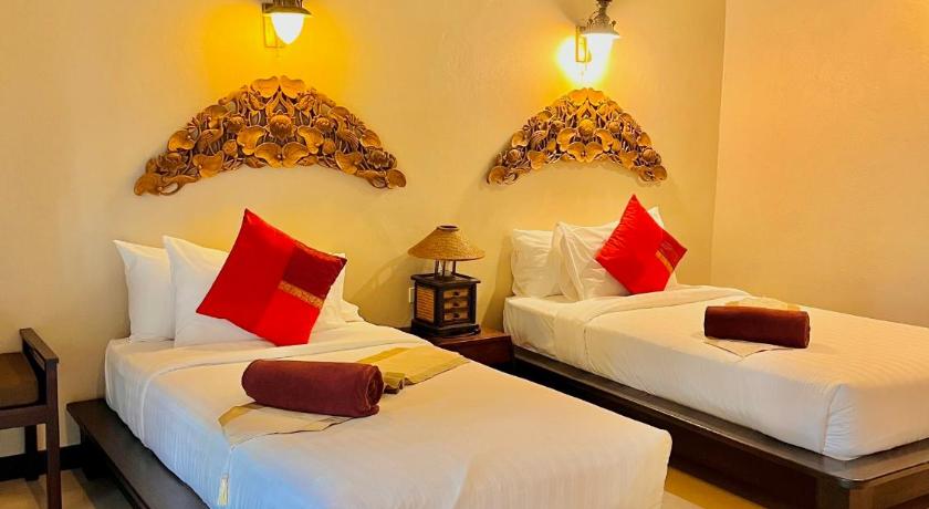 Image of Superior Jacuzzi Room 3