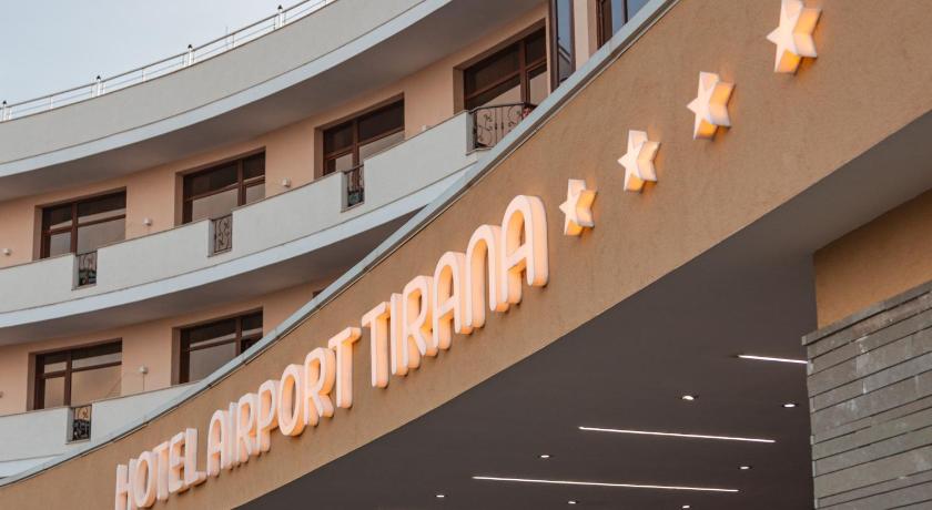 Airport Garden Hotel - image 9