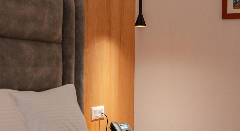 Фото: Двухместный номер Стандарт (Standard Double Room) 17