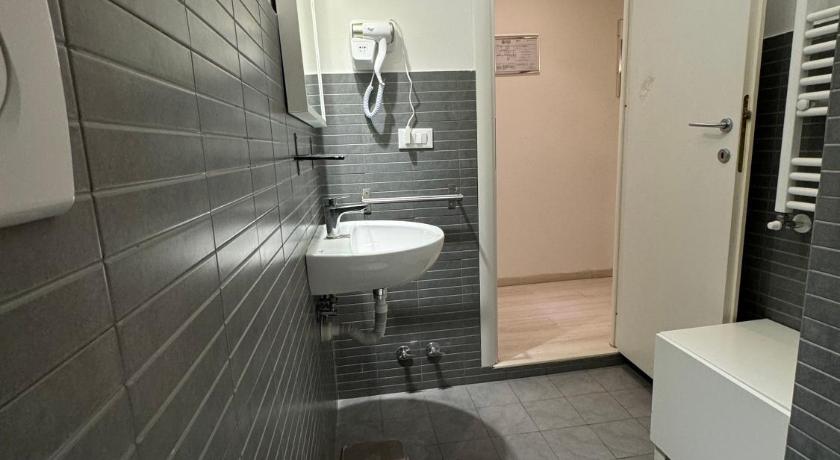 Rome Tiburtina Suites, Roma 3-Star Hotel suite