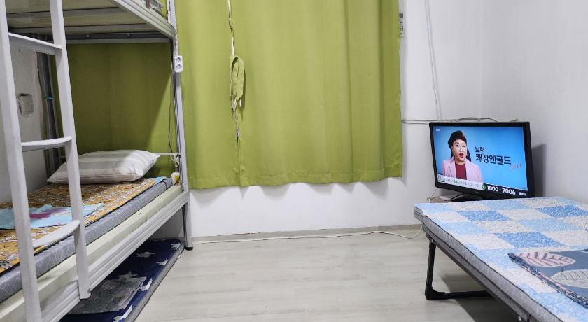 Image of Two-Bedroom Apartment 2