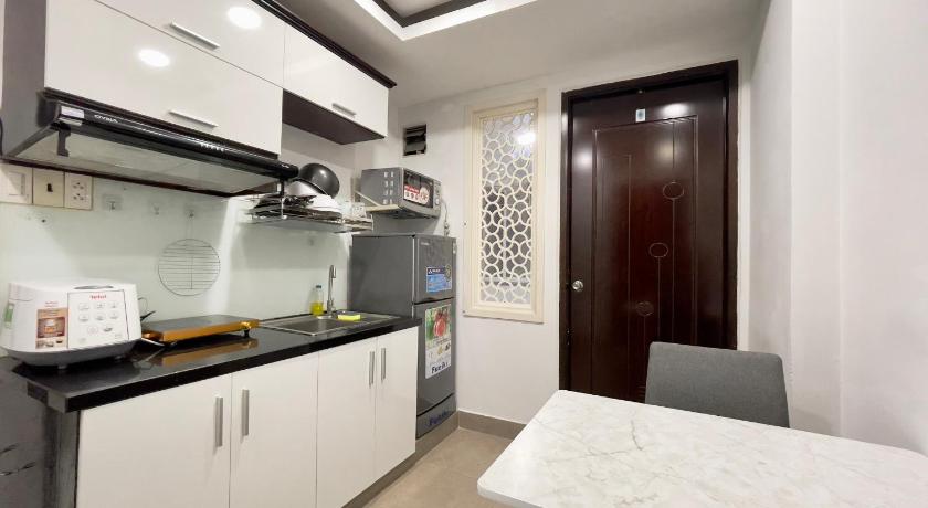 Sunny Haven Apartments - image 8