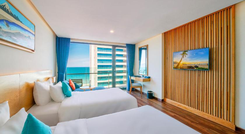 Image of Deluxe Twin Ocean Front 7