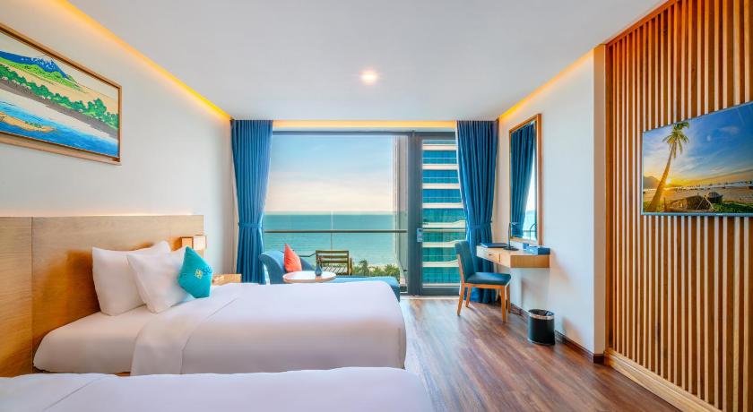 Image of Deluxe Twin Ocean Front 1