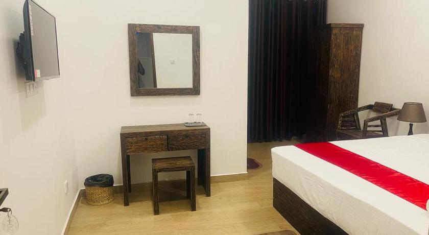 LUCKY Transit Hotel - image 43