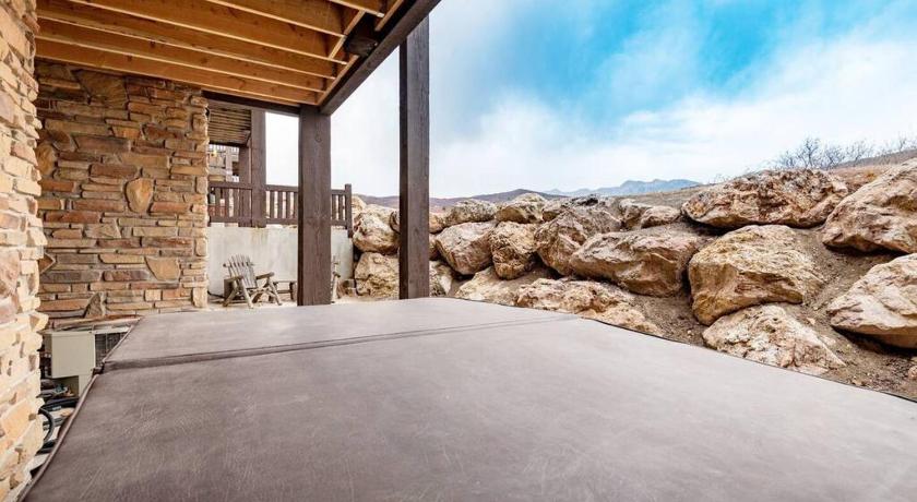 헌츠빌 (UT) Lakeside Escape 2 BR with Hot Tub 4성급 숙소 외관