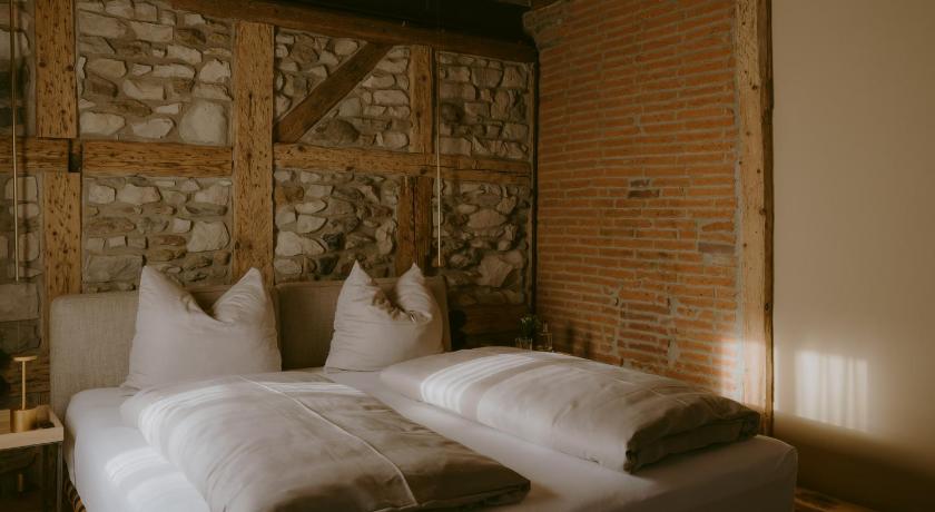 Geisingen 1280 Krone Hotel pool