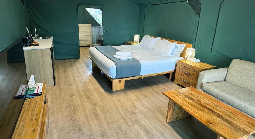 Image of Tent 0