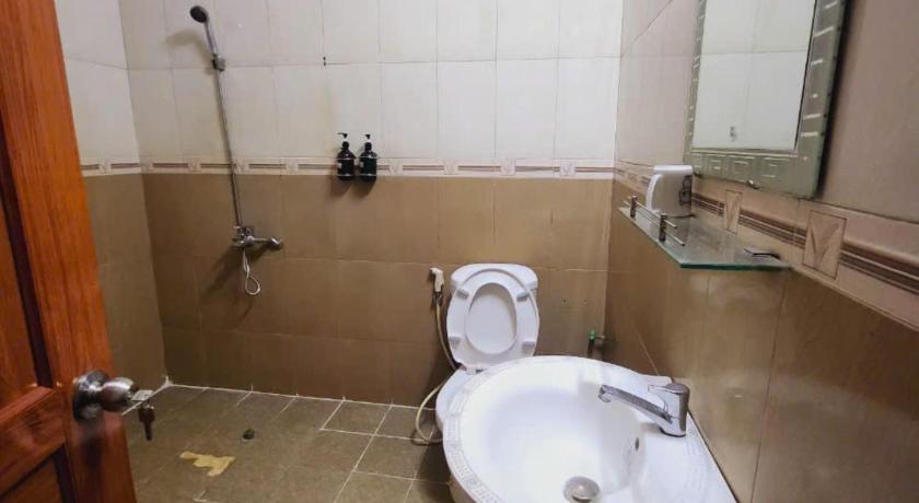 Ho Chi Minh City Anh Duong Hotel HCM  2-Star Hotel suite