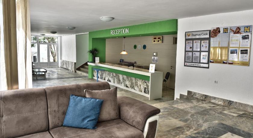 Hotel Forest Beach photo