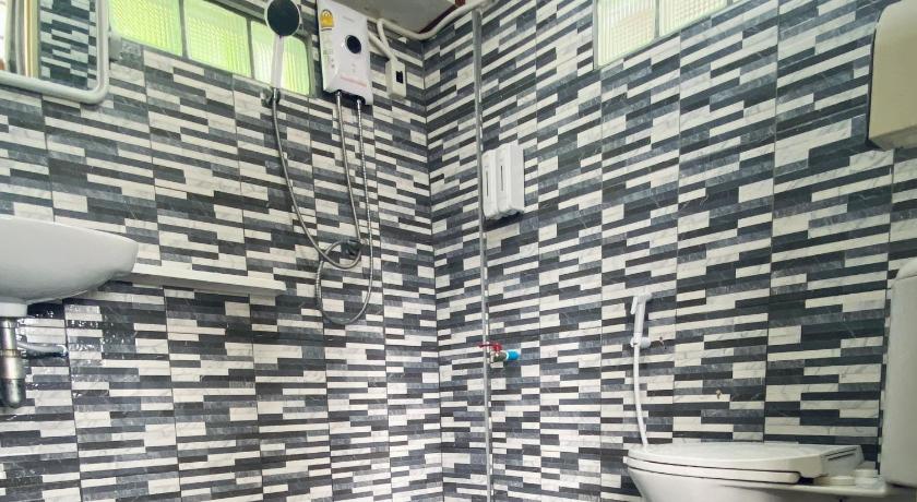 考艾 บ้านพรธรณีรีสอร์ทเขาใหญ่ - Baan Ponthoranee Resort Khao Yai 3星级 单人房 大堂