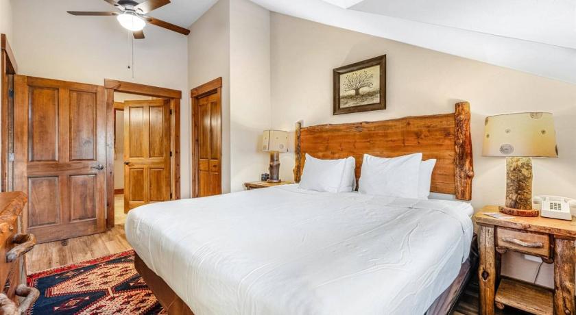 Image of Two-Bedroom Apartment 11