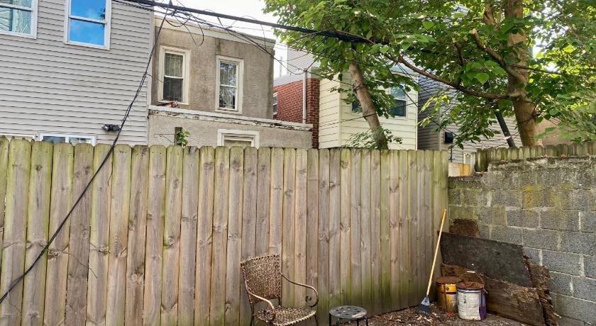 費城 Clover 2900 - Apartment and Rooms with Private Bathroom near Washington Ave South Philly 3星级 住宿 客房