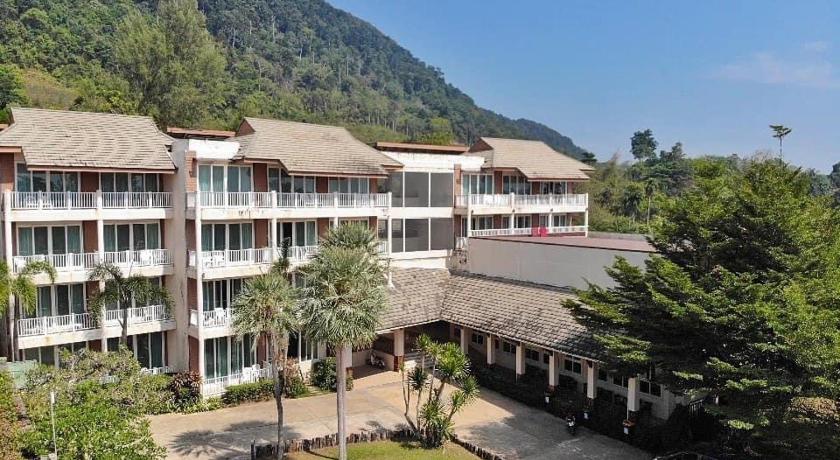 Ananda Lanta Resort - image 35