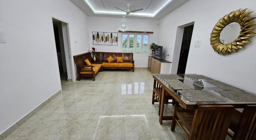 The White House Home Stay - image 6