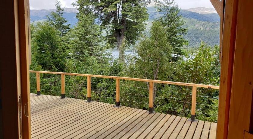 Image of Triple Room with Lake View 7
