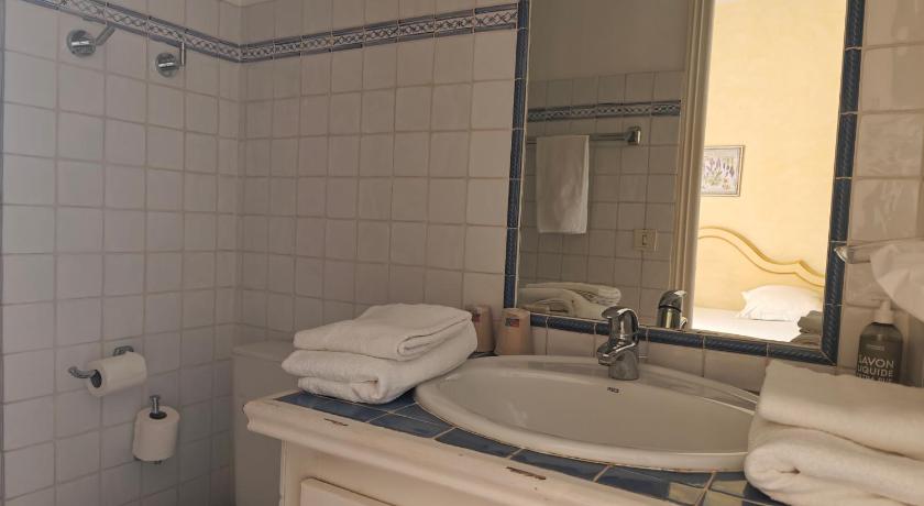 Image of Budget Double Room 5