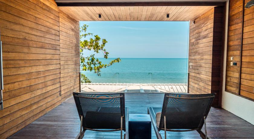 Image of Grand Sea View Room 12