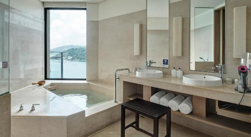 湖景豪華套房(特大床) (Deluxe Lake View King Suite)圖片 2