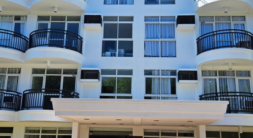 Boracay Newcoast Oceanway  Cluster B Unit GFF - image 2
