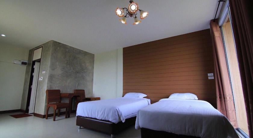 Image of Twin Room with Balcony 7