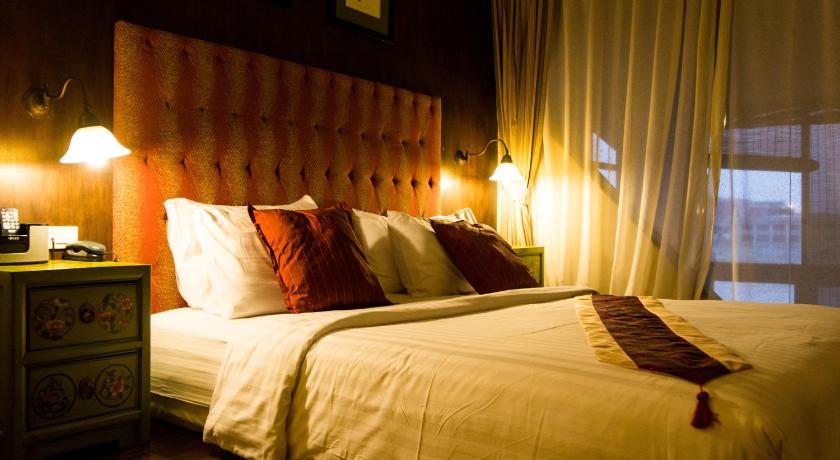 Image of Deluxe Double Bed 10