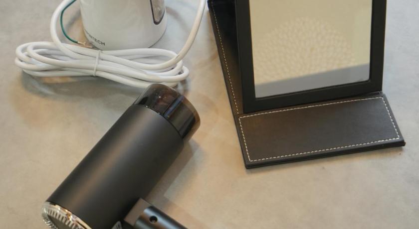 大阪 和モダン 本町駅から2分 心斎橋まで10分 大阪城まで20分 6名宿泊可能 3つ星 シングルルーム スイート