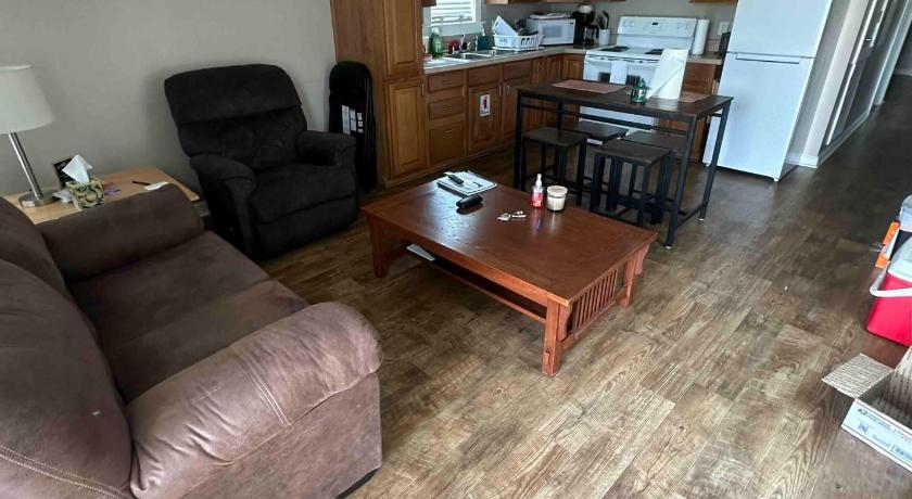 Lake Village (AR) Red Leaf Cottages 4-Star Accommodation restaurant