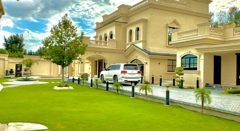 Emerald Villa Swat