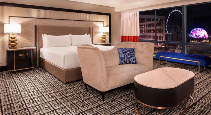 Image of Suite Premium Versailles - 1 cama extragrande (Versailles Premium Suite, 1 King) 0