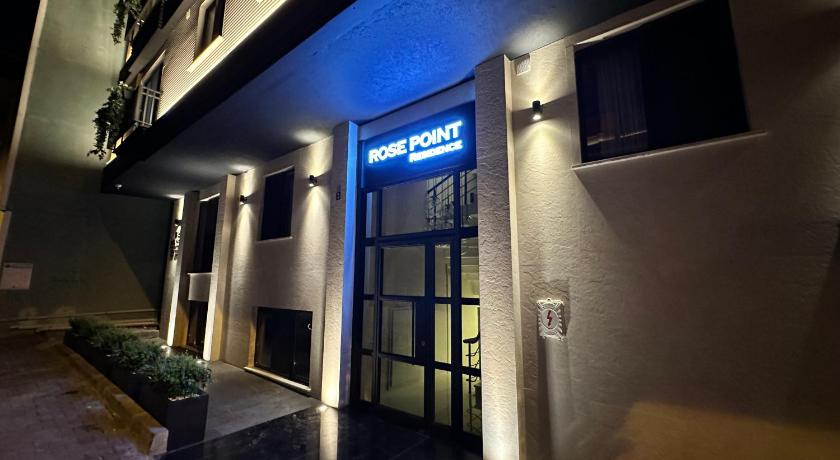 Rose Point Residence - image 12