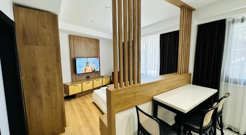 Rose Point Residence - image 6