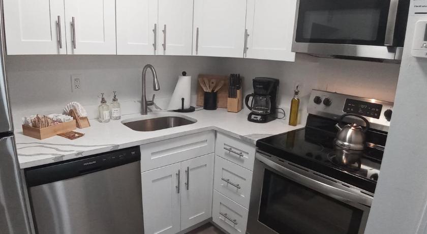 웨스트 팜비치 (FL) Walk to Everything From The Lofts Suite 205 4성급 숙소 외관