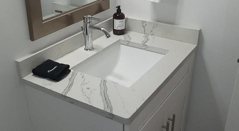 웨스트 팜비치 (FL) Walk to Everything From The Lofts Suite 205 4성급 숙소 부대시설