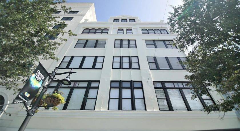 웨스트 팜비치 (FL) Walk to Everything From The Lofts Suite 205 4성급 숙소 수영장