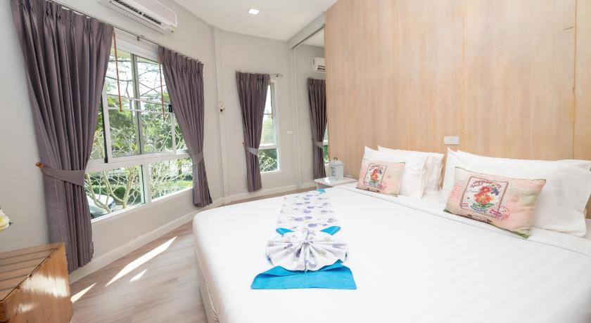 รูปของห้องคลาสสิกสำหรับ 4 ท่าน (Classic Quadruple Room) 5