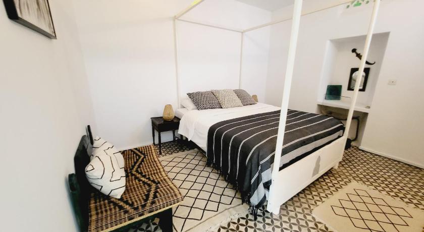 Image of Mauve Double Room 6