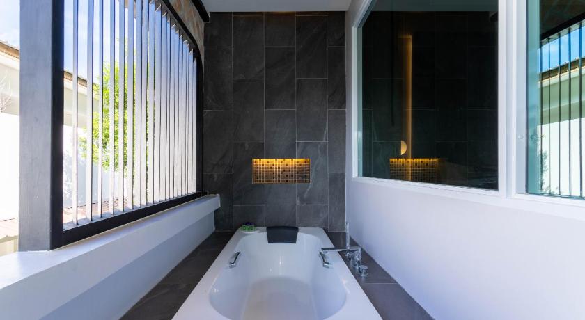 Image of Premier Room 2