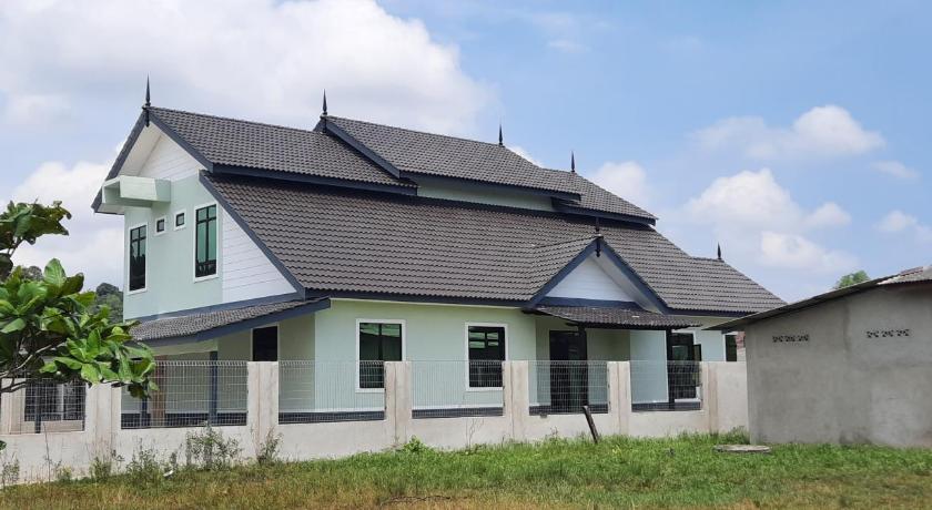 ドゥンゴン Chatak Hill Residence 5つ星 ゲストハウス 外観