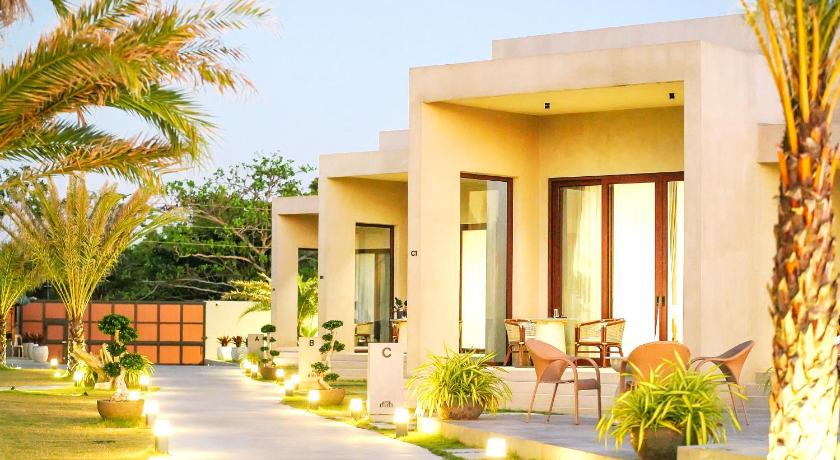 Tana Beach Villas - image 3