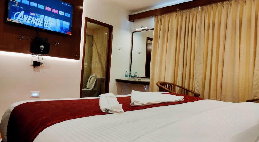 Skylinn Stays - Unit of Prohotel - image 13