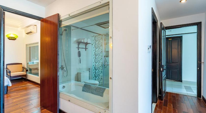 Image of Suite 11
