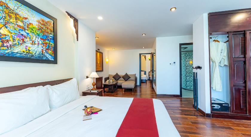 Image of Suite 6