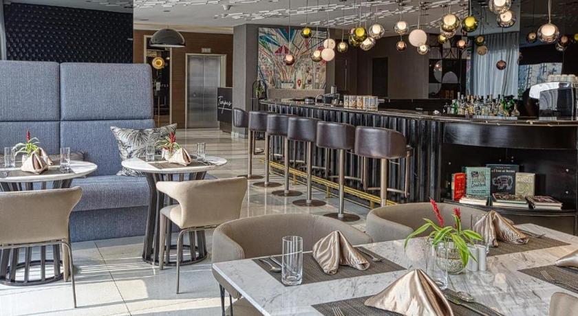 Acqua Suites Manila by Hamodis' Crib - image 4