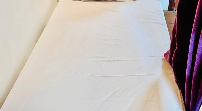 Image of Bed in 10 Bed Mixed Dormitory 16