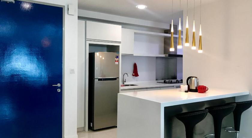 コタキナバル Sunset Seaview Vacation Condos @ Infinity Avenue 5つ星 ホテル スイート