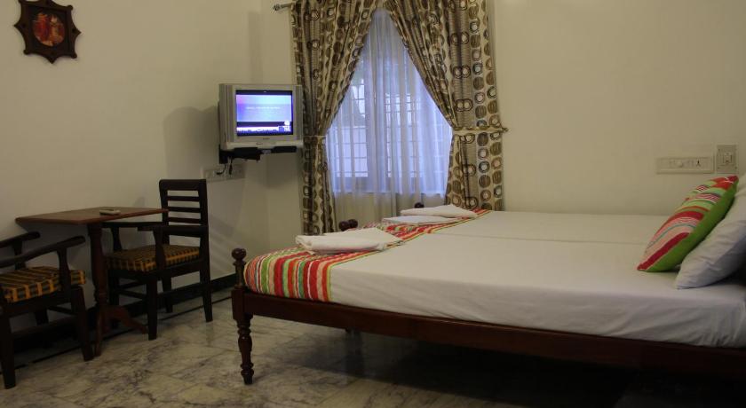 Hotel White Rose