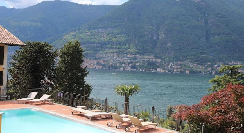 House just minutes from Como breathtaking view