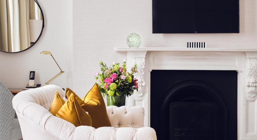 Image of Signature Suite 6