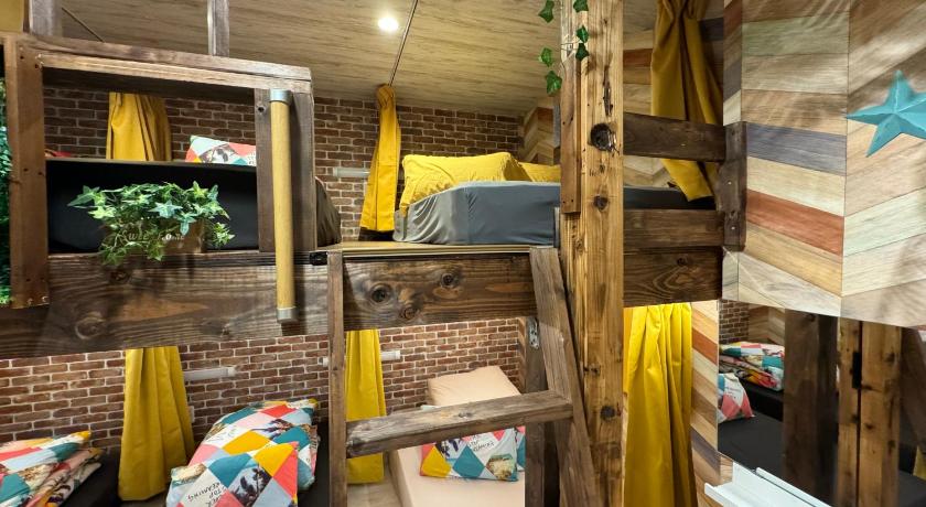 大阪 New open Hotel Jungle fun fun J4 USJ 8minutes nishikujyo 3minutes 3つ星 シングルルーム プール